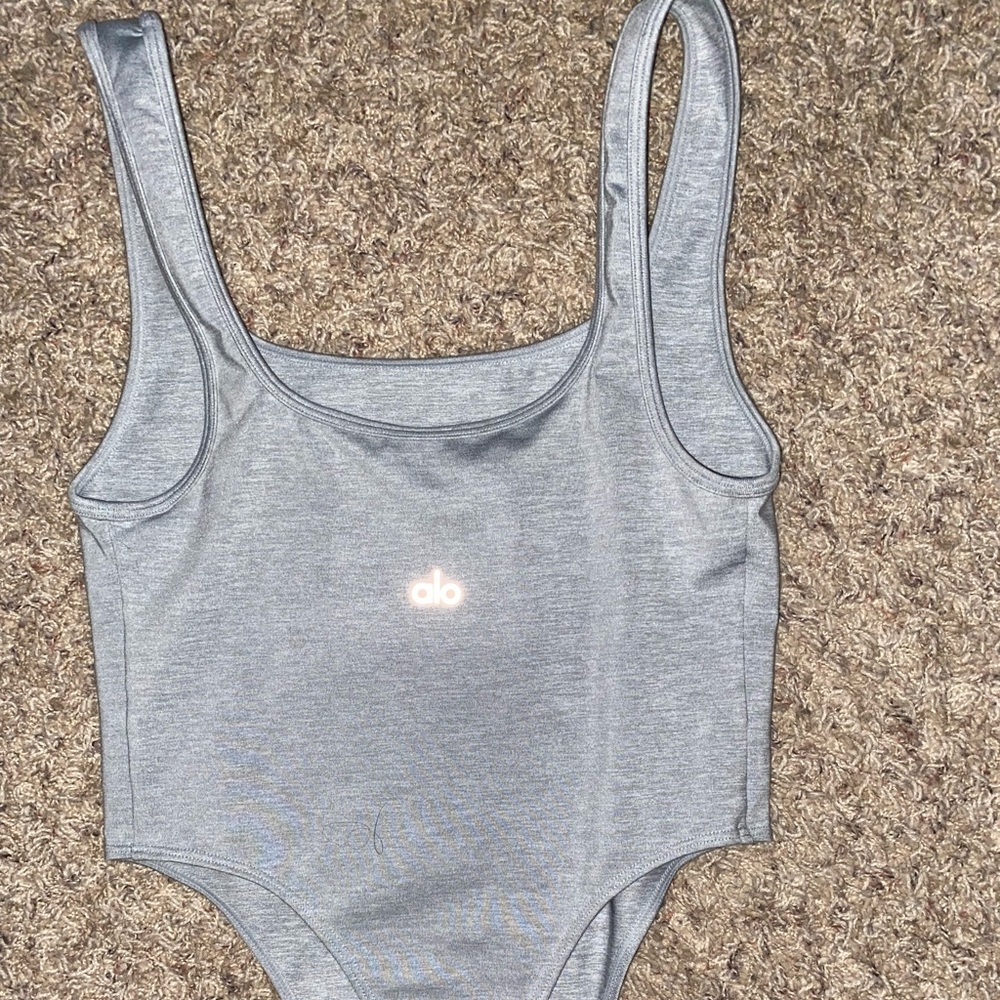 alo yoga bodysuit